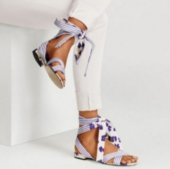 Cabi Sandals Summer Sales - Picture 5 of 6